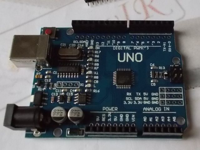 AVR-Duino / Uno (R3; CH340)