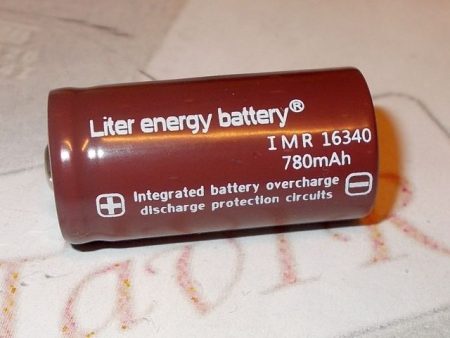 Li-ion akku (3.7V, 780mAh, 16340)