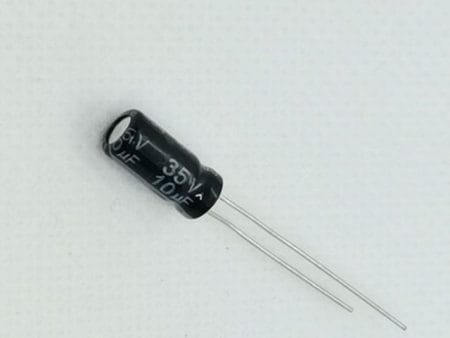 10uF kondenzátor (4x7mm, 35V, vezetékkivezetés) [10db/pack] - Image 3