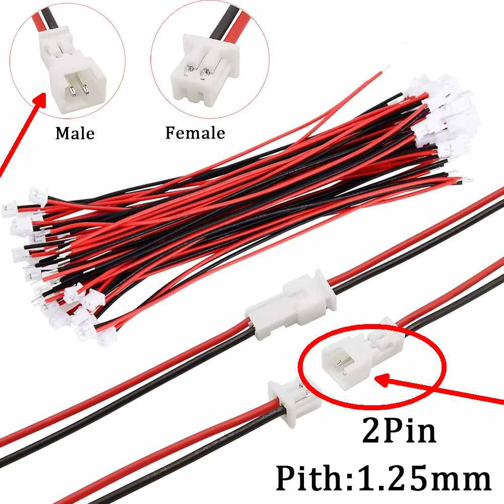 Világos háttéren fekvő piros-fekete vezetékpár fehér JT-A1250, 2 pines JST-GH apa csatlakozóval. A micro csatlakozókábel kis helyigényű Arduino, IoT, szenzoros és prototípus fejlesztésekhez ideális.