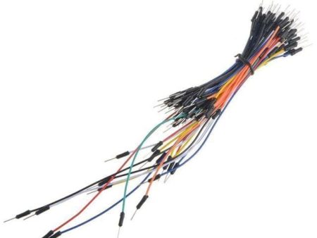 Gyors és rendezett prototípusépítés – 65 db apa–apa jumper kábel.