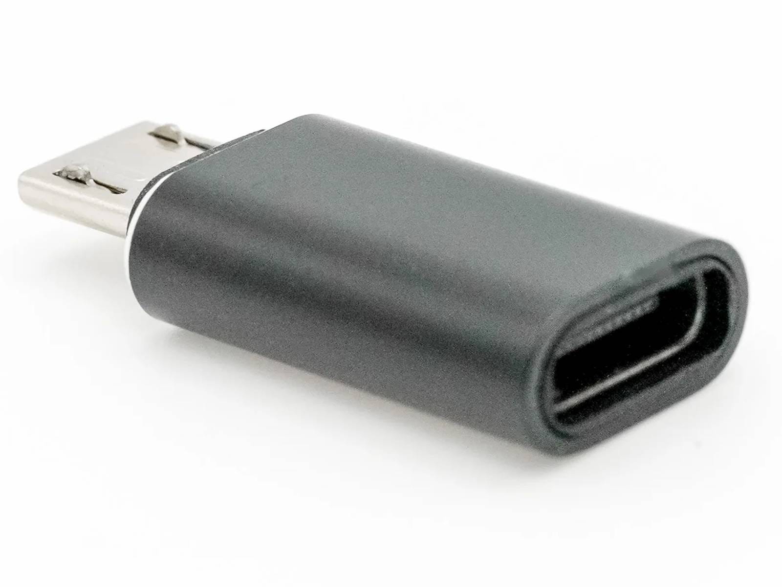 USB-C anya - Micro USB apa adapter, fekete színű konverter töltéshez és adatátvitelhez, klasszikus Micro-B 2.0 csatlakozóval.