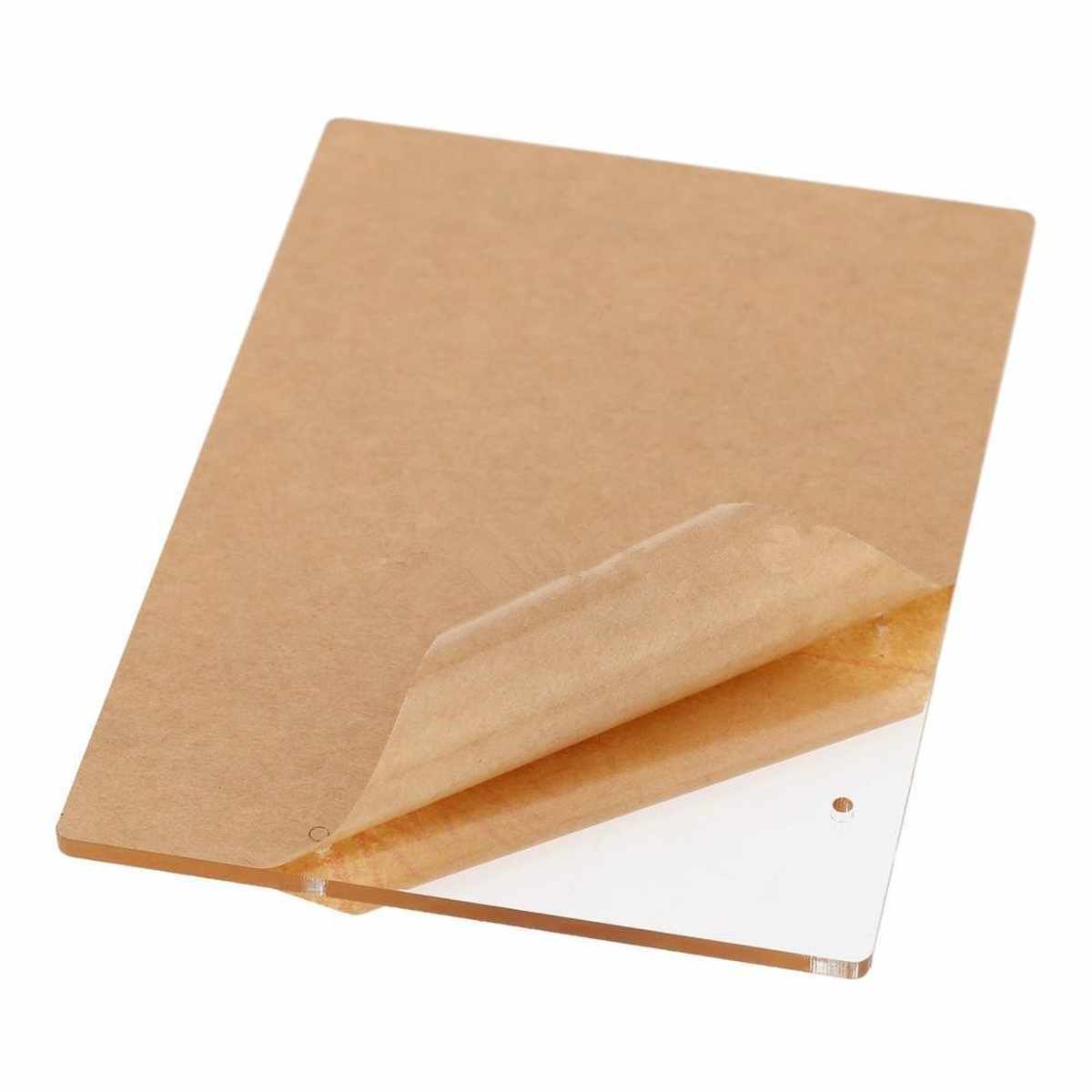 Stabil alapplatform Arduino fejlesztőpanelhez és breadboardhoz, amely segíti a rendezett áramkör-építést kezdők és haladók számára.