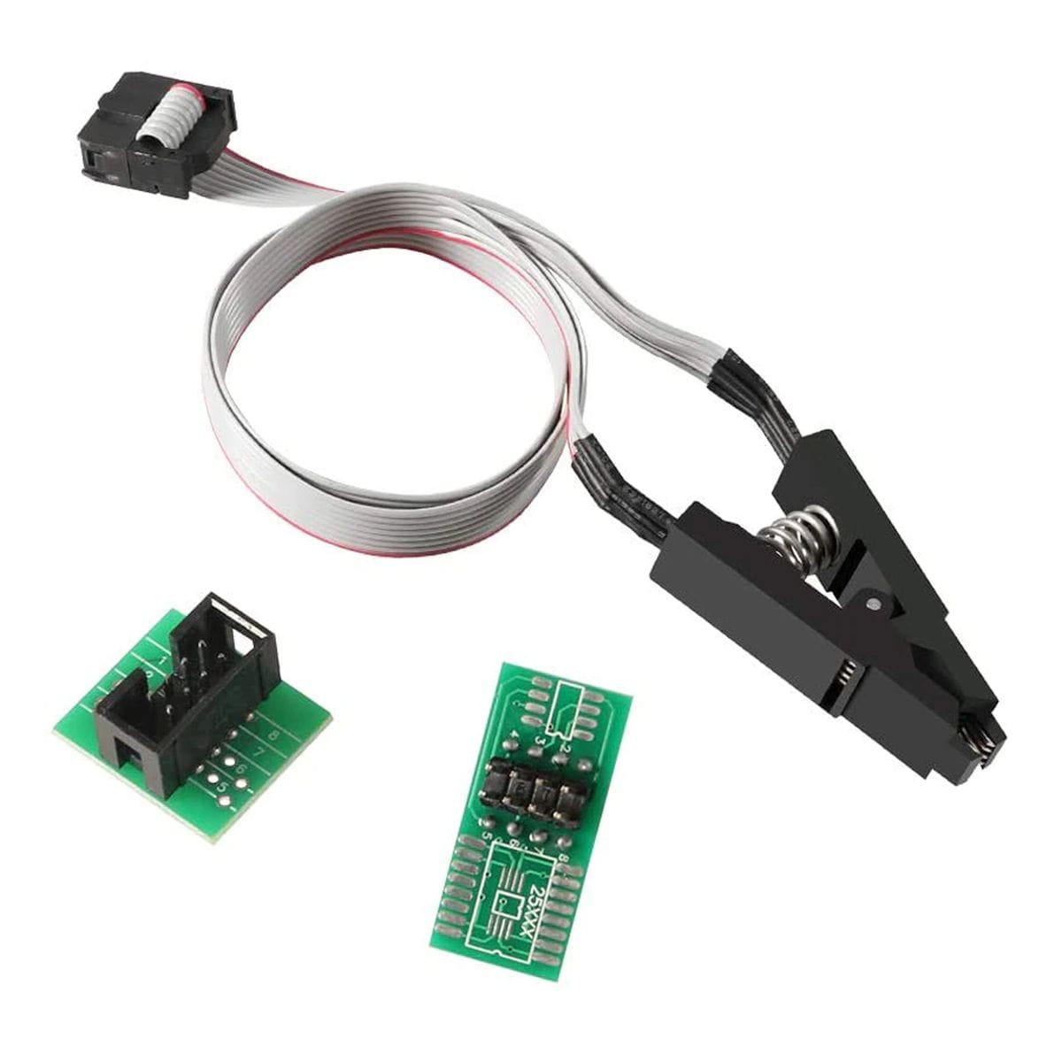 Rugós SOIC-8 IC-tesztcsipesz DIP-8 adapterpanellel, rövid vezetékkel összekötve, EEPROM programozáshoz, adatkiolvasáshoz és nyolclábú SMD áramkörök műhelyben végzett gyors ellenőrzéséhez.