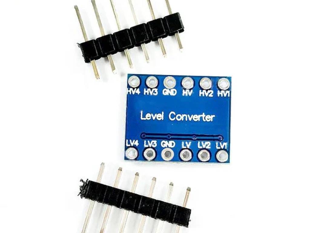 Négycsatornás, kétirányú MOSFET-alapú jelszintillesztő modul digitális logikai szintek biztonságos átalakításához 3,3V és 5V között, I²C, UART és SPI rendszerekhez, Arduino és Raspberry Pi platformokkal.