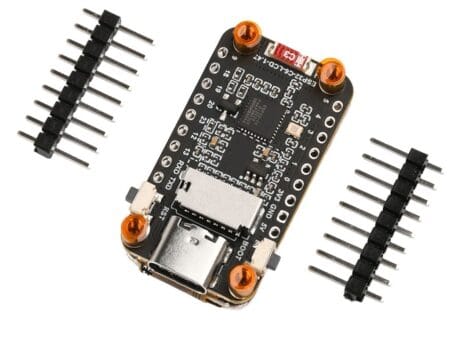 Az ESP32-C6 1,47 hüvelykes LCD fejlesztőpanel kompakt méretű, színes kijelzővel és Wi-Fi 6, valamint Bluetooth 5 támogatással rendelkezik, ideális választás IoT és HMI projektekhez