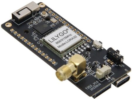 A LILYGO® T3S3 V1.0 fejlesztői modul ESP32-S3 mikrovezérlővel és SX1276 LoRa rádióval, 0.96 hüvelykes OLED kijelzővel, ideális IoT és hosszú távú vezeték nélküli kommunikációs projektekhez.