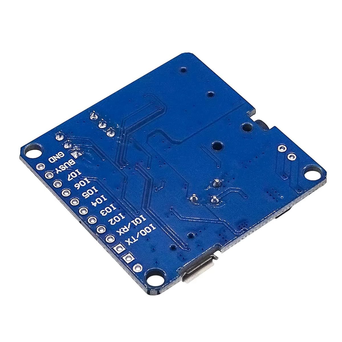 DY-SV5W MP3 lejátszó modul kék nyomtatott áramköri lapon, microSD foglalattal, DIP kapcsolóval, hangerőszabályzóval, 3,5 mm-es audio csatlakozóval és mikrokontrolleres vezérléshez kialakított forrasztási pontokkal, 5 V-os tápellátáshoz és hangprojektekhez.