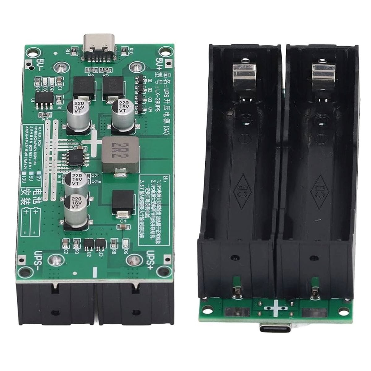 Az LX2-BUPS-12V egy nyitott, beépíthető DC UPS modul, amely egy zöld áramköri lapból és az aljára rögzített kétcellás akkumulátortartóból áll. A panelen felismerhető az USB-C bemenet, a feszültségnövelő fokozat szürke tekercse, több elektrolitkondenzátor, kapcsoló félvezető és a bekötéshez szolgáló jelölés. Az áramkör 5 V-os külső tápból 12 V-ot állít elő, a két 18650 cella pedig tápkimaradáskor veszi át az energiaellátást. Router, IP kamera vagy adatgyűjtő mellé kerülhet, amennyiben az üzemi és indulási áram belefér az 1,2 A-es határba.