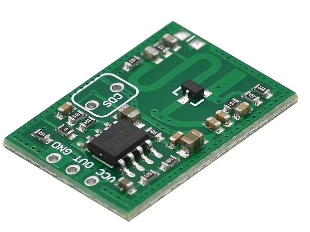 Egy RCWL-0515 mikrohullámú radaros mozgásérzékelő modul, amely Arduino és egyéb mikrokontrollerekhez használható precíz jelenlét- és mozgásdetektáláshoz.